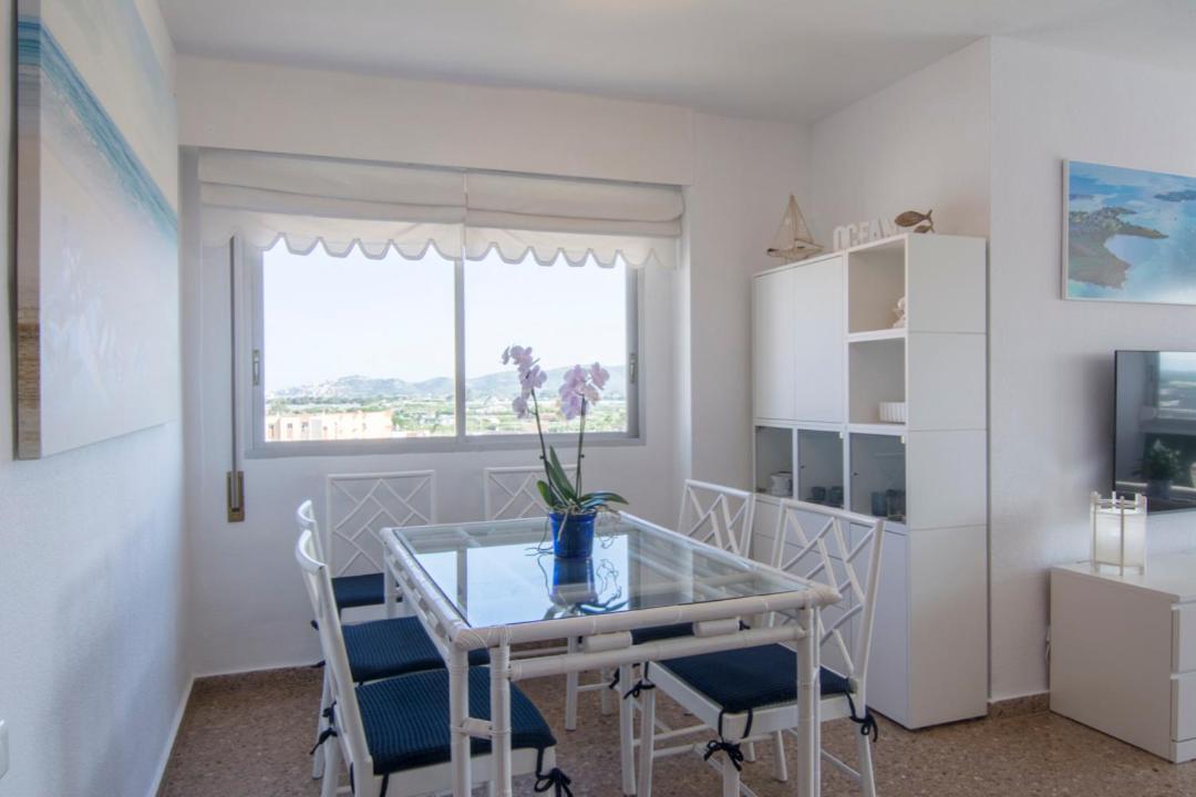 Bright Apartment Steps Away From The Beach Mareny Blau Ngoại thất bức ảnh